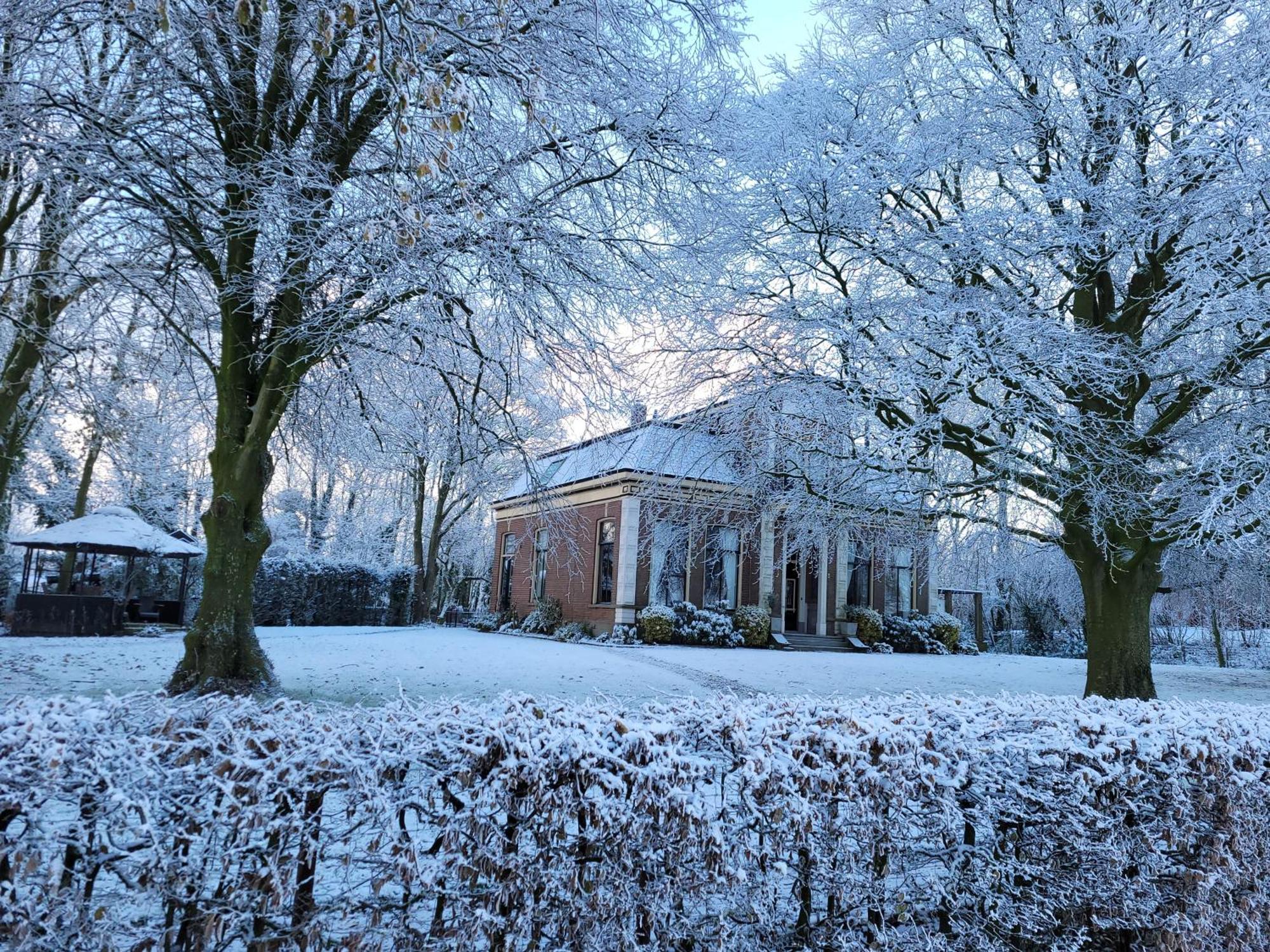 Bed and Breakfast Pastorie Waaxens Экстерьер фото